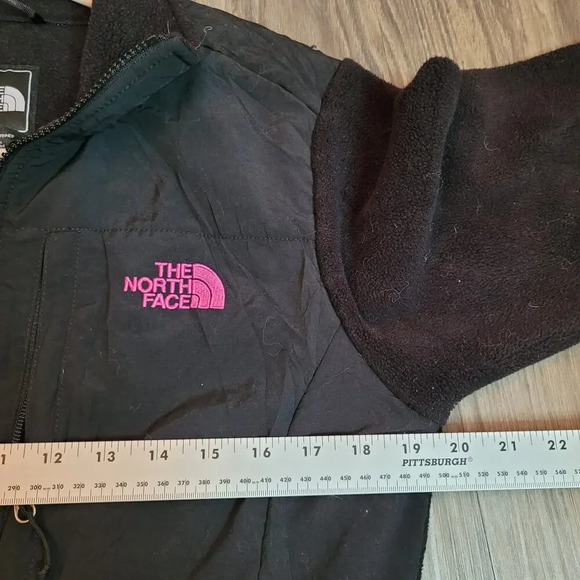 The North Face Women Fleece Full Zip Jacket M Black Pink Breast Cancer Logo - Picture 9 of 11